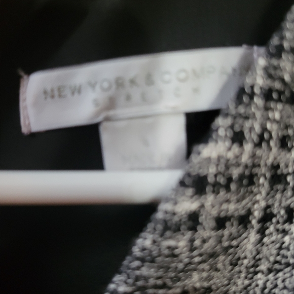 New York and Company pencil dress size 4 - Picture 2 of 7
